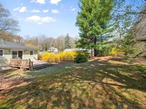 108 Beth Ave, Leominster MA 01453