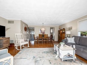 95 Abington Road 95, Danvers MA 01923