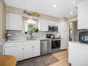 95 Abington Road 95, Danvers MA 01923