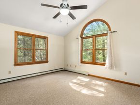 39 Leonard St, Carver MA 02330
