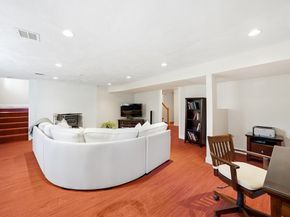 98 Blossomcrest Rd, Lexington MA 02421
