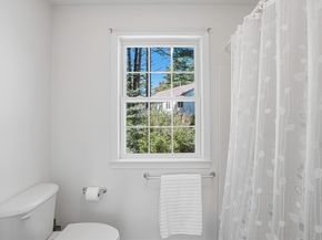20 Washington Lane, Hopkinton MA 01748