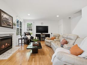 20 Washington Lane, Hopkinton MA 01748