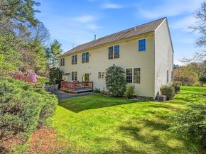 20 Washington Lane, Hopkinton MA 01748