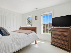 20 Washington Lane, Hopkinton MA 01748