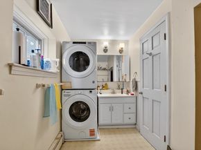 158 Albion St, Somerville MA 02144