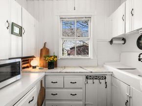 6 Hancock St, Winchester MA 01890