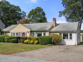 13 Sheffield Road, Natick MA 01760