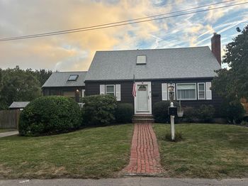 2 Winstead Lane