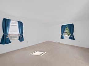 2 Winstead Lane, Weymouth MA 02189