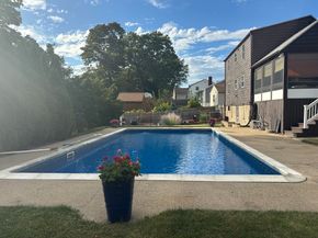 2 Winstead Lane, Weymouth MA 02189