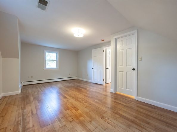 69 Morningside Dr, Walpole MA 02081