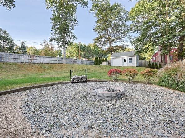 69 Morningside Dr, Walpole MA 02081