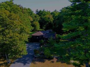 86 Pine St, Rochester MA 02770