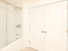 98 Prescott St 1b, Boston MA 02128
