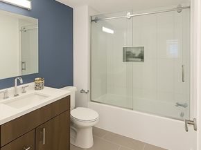 98 Prescott St 1b, Boston MA 02128