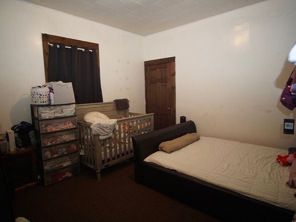 17 Vinson St, Worcester MA 01605