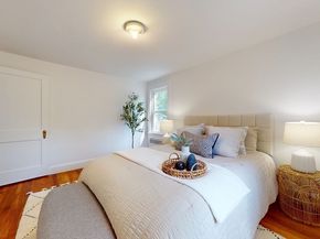 125 Oakdale Rd, Newton MA 02461