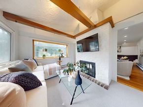 125 Oakdale Rd, Newton MA 02461