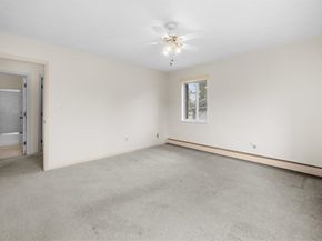 611 Watertown St 14, Newton MA 02460