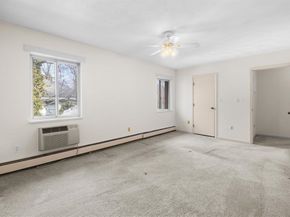 611 Watertown St 14, Newton MA 02460