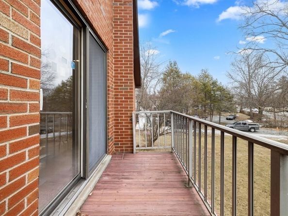 611 Watertown St 14, Newton MA 02460