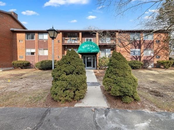 611 Watertown St 14, Newton MA 02460