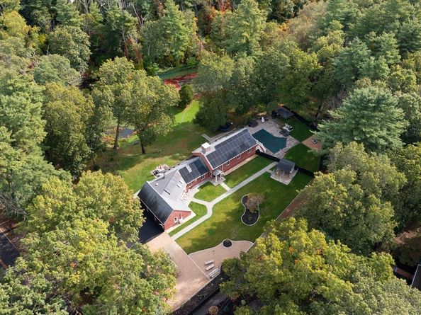 105 Georgetown Rd, Boxford MA 01921