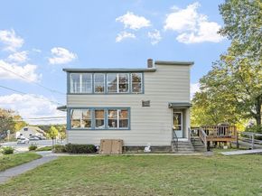 284 Mechanic St, Leominster MA 01453