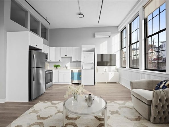 22 Waverly St, Worcester MA 01604