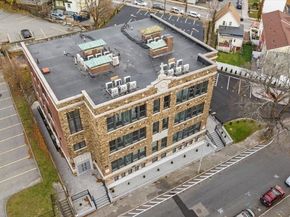 22 Waverly St, Worcester MA 01604