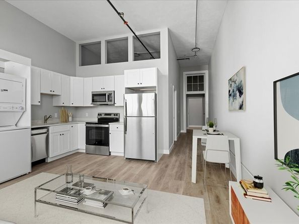 22 Waverly St, Worcester MA 01604