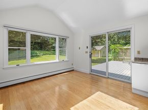 15 Woodridge Rd, Dover MA 02030
