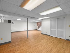 15 Woodridge Rd, Dover MA 02030