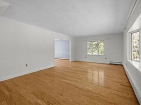 15 Woodridge Rd, Dover MA 02030