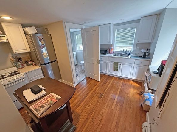 83 Summit St, Rockland MA 02370