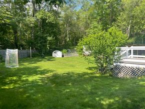 55 Upton St, Grafton MA 01519