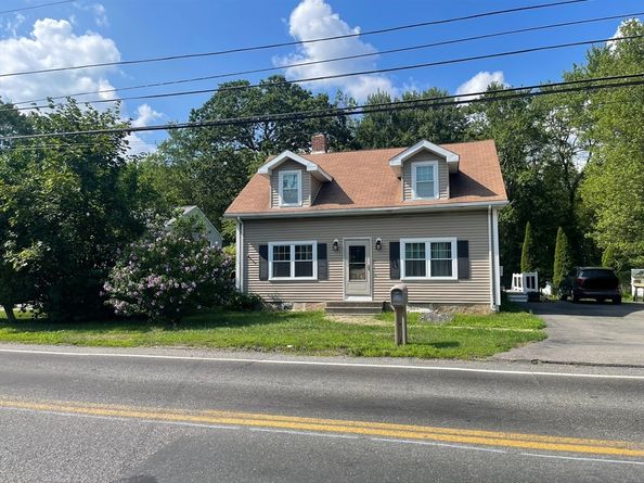 55 Upton St, Grafton MA 01519