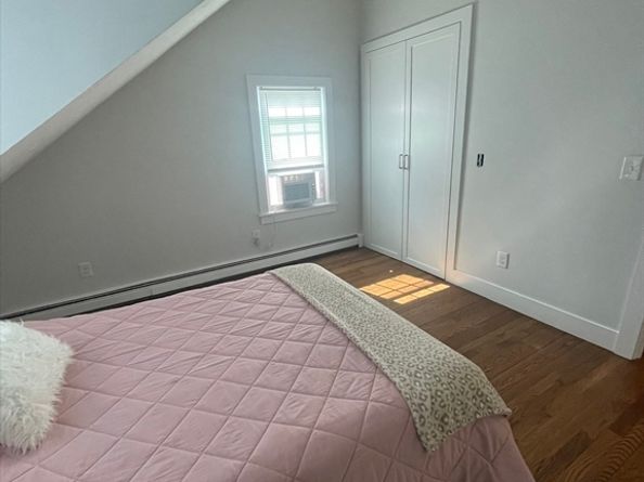 55 Upton St, Grafton MA 01519