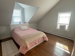 55 Upton St, Grafton MA 01519