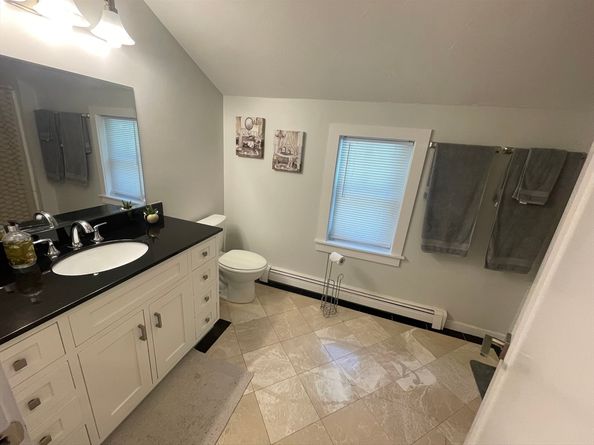 55 Upton St, Grafton MA 01519