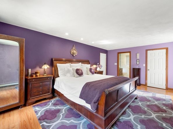 44 Gilmore Rd, Southborough MA 01772
