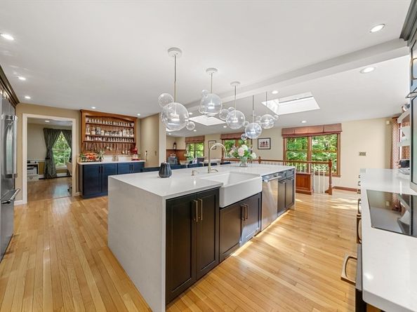 44 Gilmore Rd, Southborough MA 01772