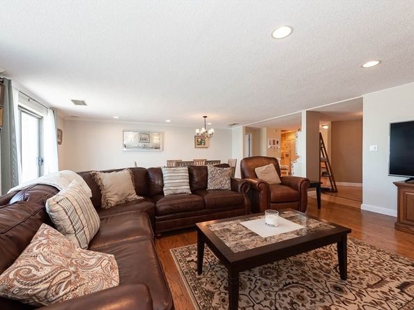150 Lynnway 703, Lynn MA 01902