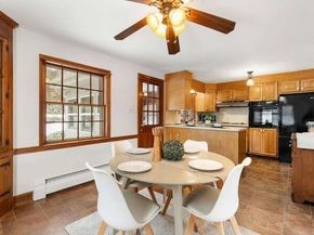 11 Ludlow Ave, Wakefield MA 01880