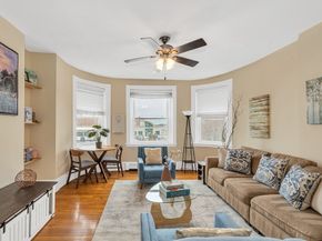 122 Day St 3, Boston MA 02130