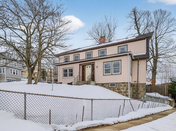 27 South Crescent Circuit, Boston MA 02135