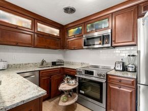 31 Warren St B1, Waltham MA 02453