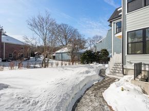 298 Cabot 298, Newton MA 02460