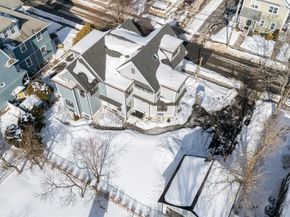 298 Cabot 298, Newton MA 02460